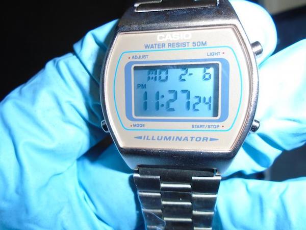 how to set day on casio illuminator watch